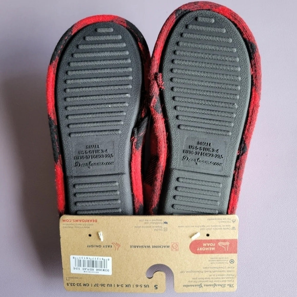 Dearfoams Black Read Plaid Fuzzy Mama Bear Slippers Size 5-6 NWT - Picture 7 of 7